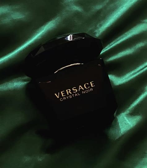 interprete per versace|versace aesthetic.